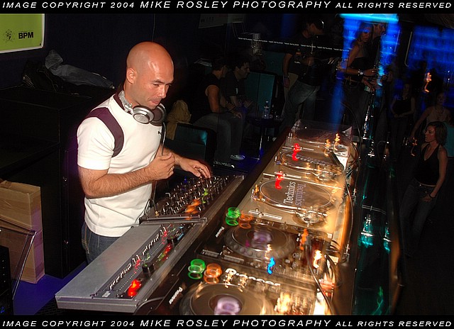 SoundBar 6-24-2004 0009.JPG